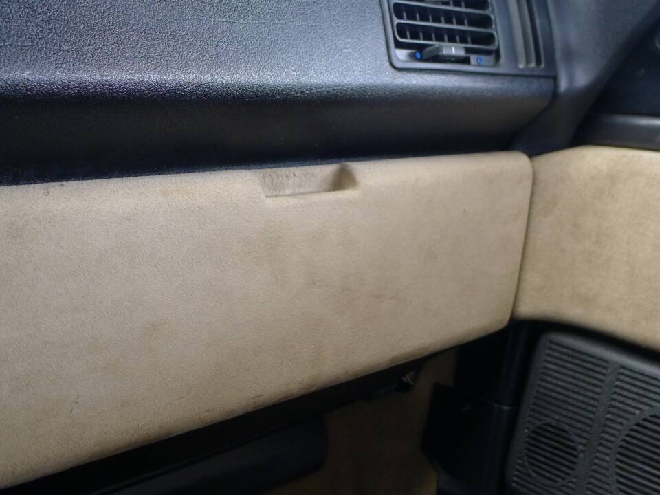 Image 4/47 of Lancia Y10 LX I.E. (1991)