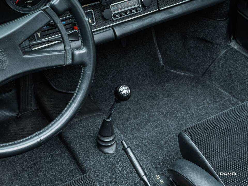 Bild 17/41 von Porsche 911 2.2 E (1970)