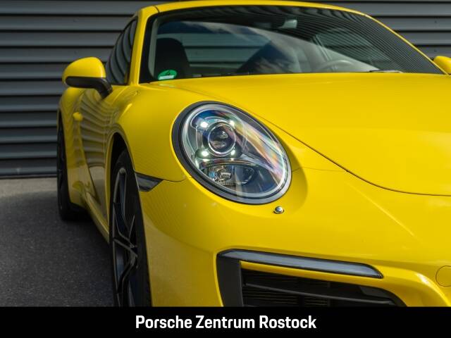 Image 3/29 de Porsche 911 Carrera (2017)