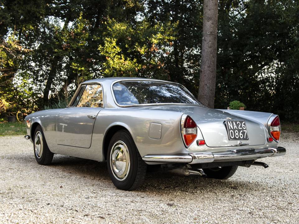 Image 20/50 de Lancia Flaminia GT Touring (1963)