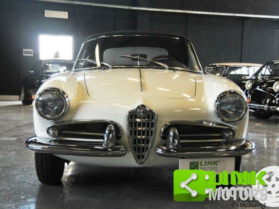 Imagen 2/10 de Alfa Romeo Giulietta Spider (1961)