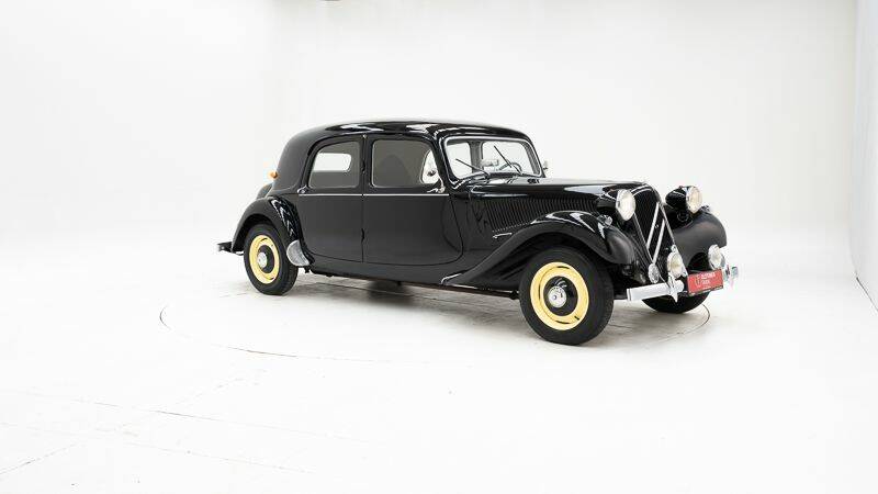 Image 3/15 de Citroën Traction Avant 11 B (1955)