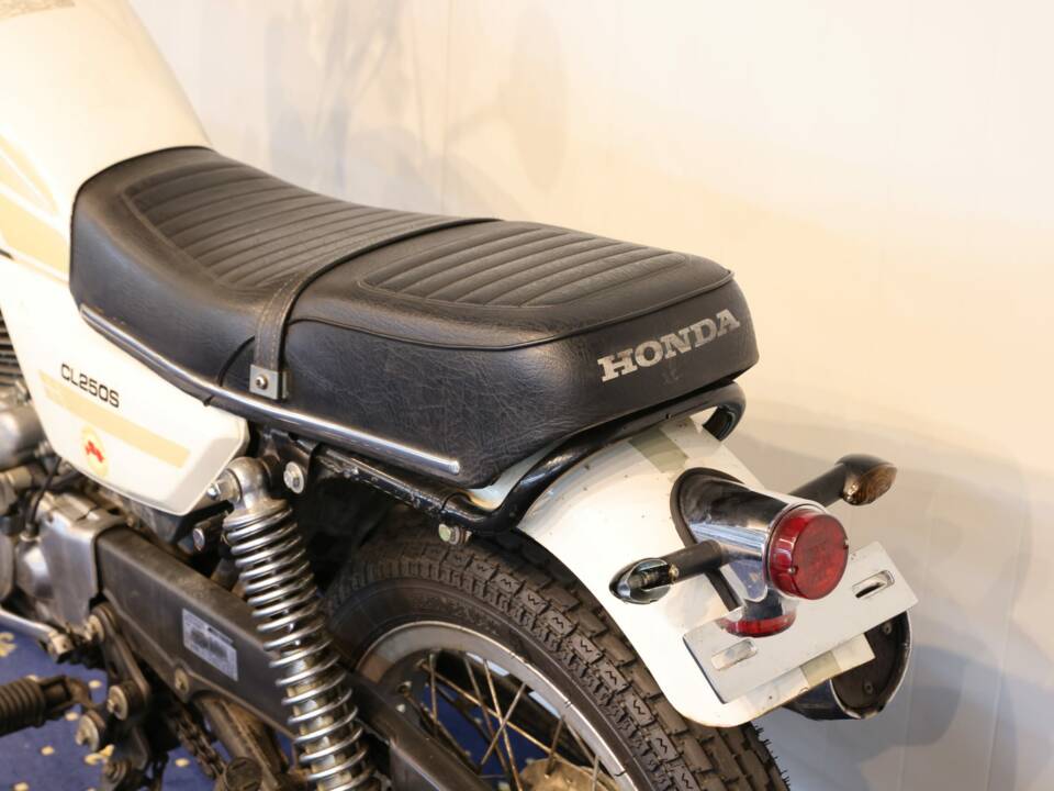 Bild 25/26 von Honda CL 250 S (1900)