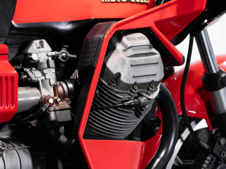 Bild 36/50 von Moto Guzzi DUMMY (1980)