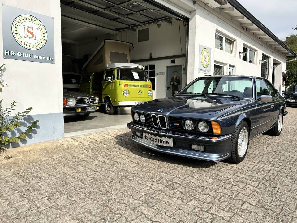 Image 15/27 de BMW M 635 CSi (1985)
