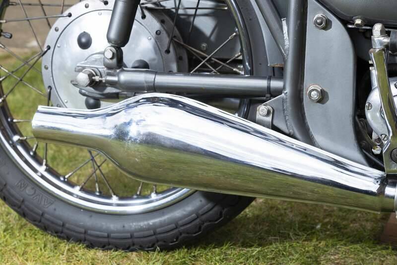Immagine 8/34 di Norton Dominator 99 (1956)