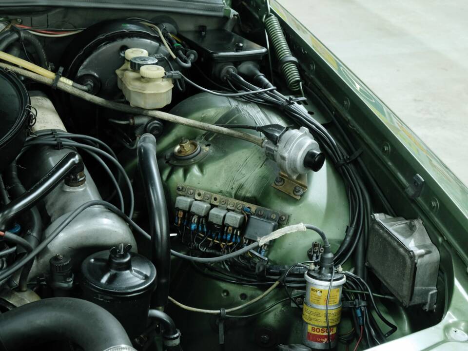 Image 50/50 de Mercedes-Benz 450 SEL 6,9 (1975)