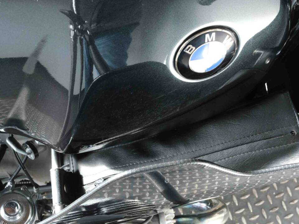 Image 3/45 of BMW R 100/7 (1977)