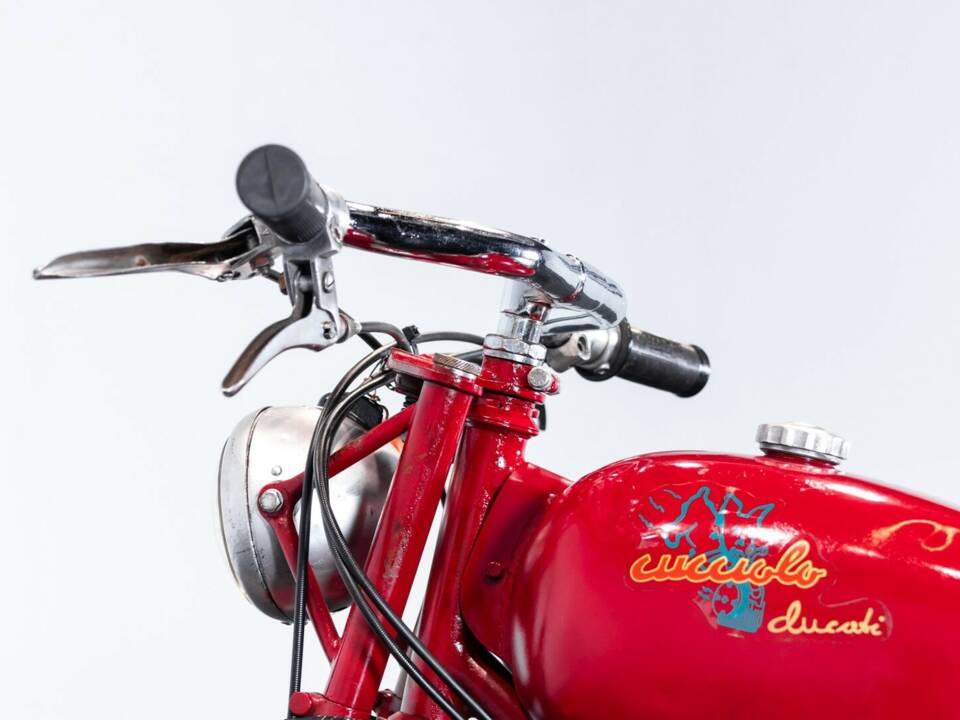 Image 13/46 of Ducati DUMMY (1954)