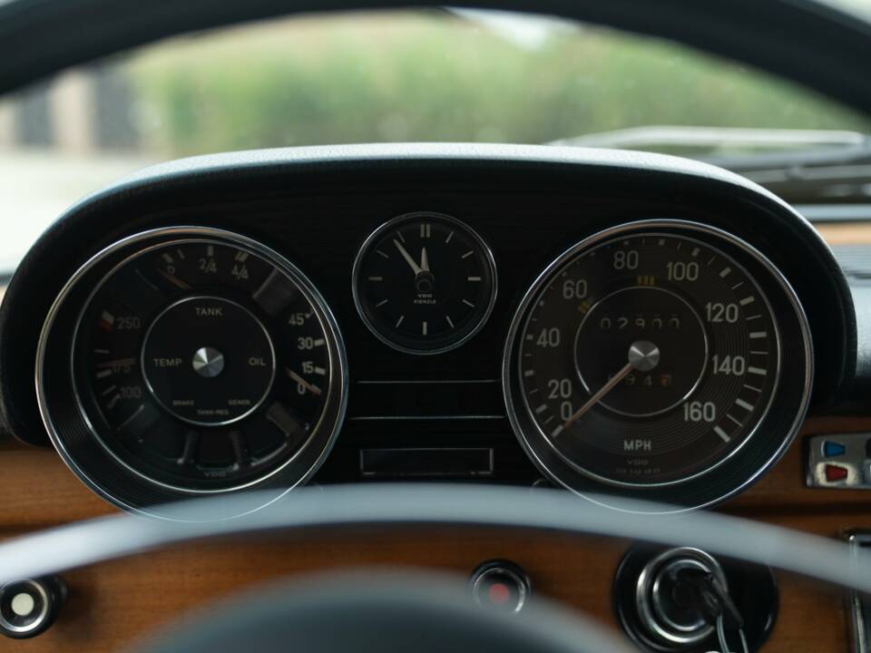 Image 43/50 of Mercedes-Benz 300 SEL 3.5 (1973)