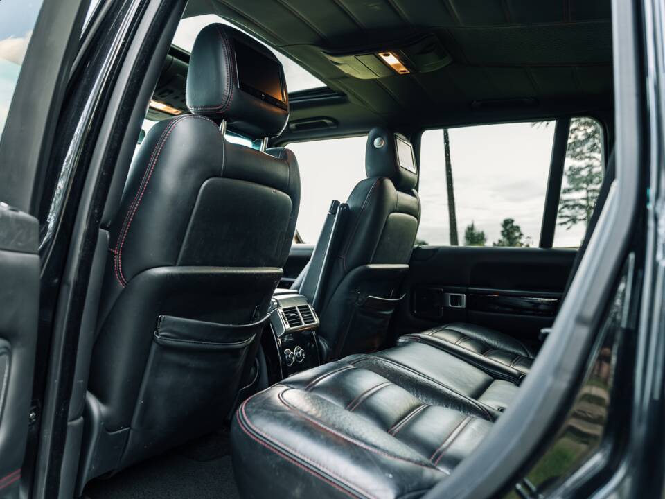 Image 24/47 de Land Rover Range Rover Vogue TDV8 (2009)