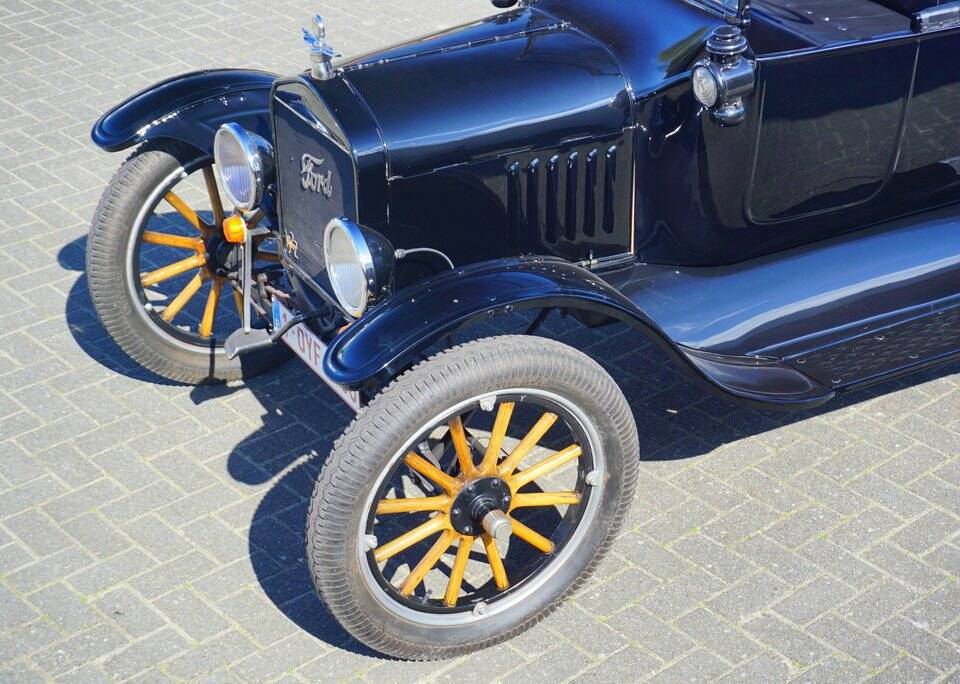 Bild 4/8 von Ford Modell T Touring (1926)