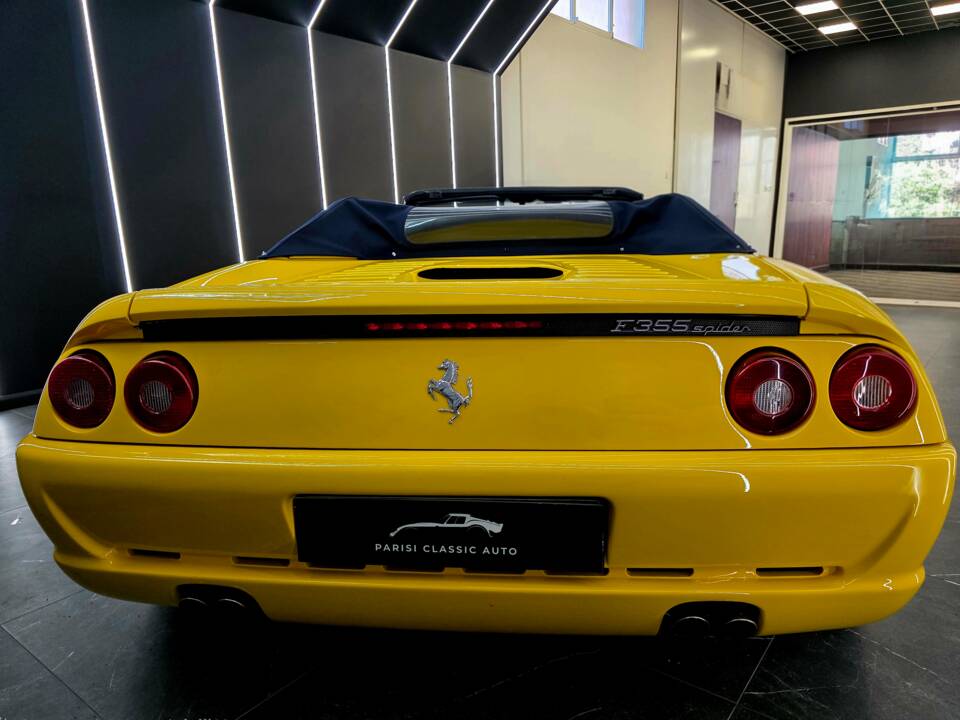 Bild 6/25 von Ferrari F 355 Spider (1996)