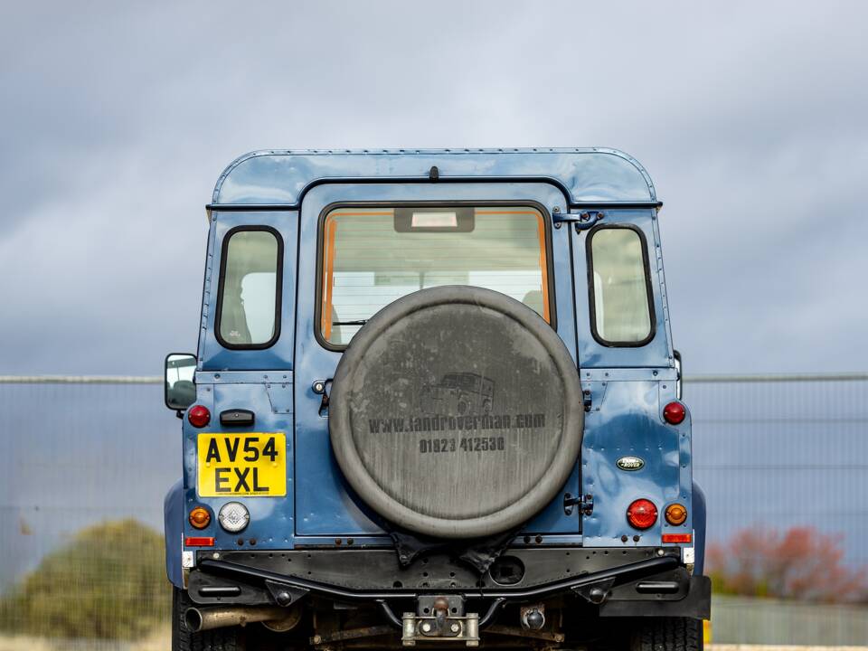 Image 12/41 of Land Rover Defender 90 (2004)