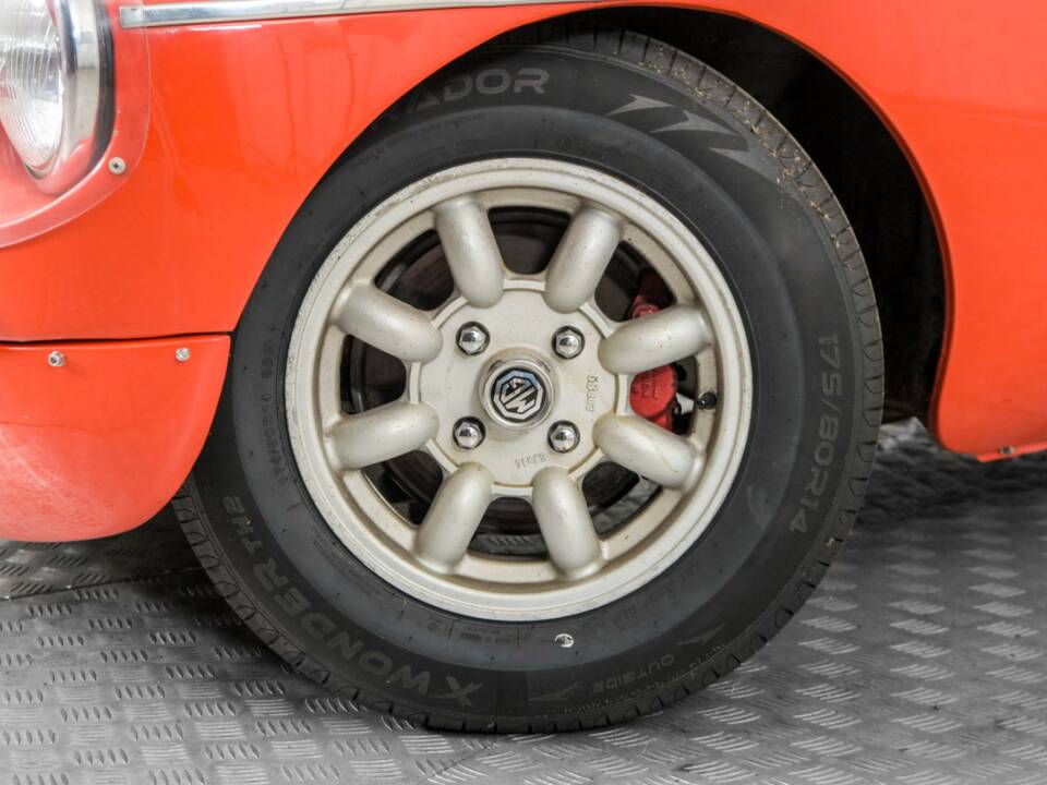 Bild 4/50 von MG MGB GT V8 SEC (1978)