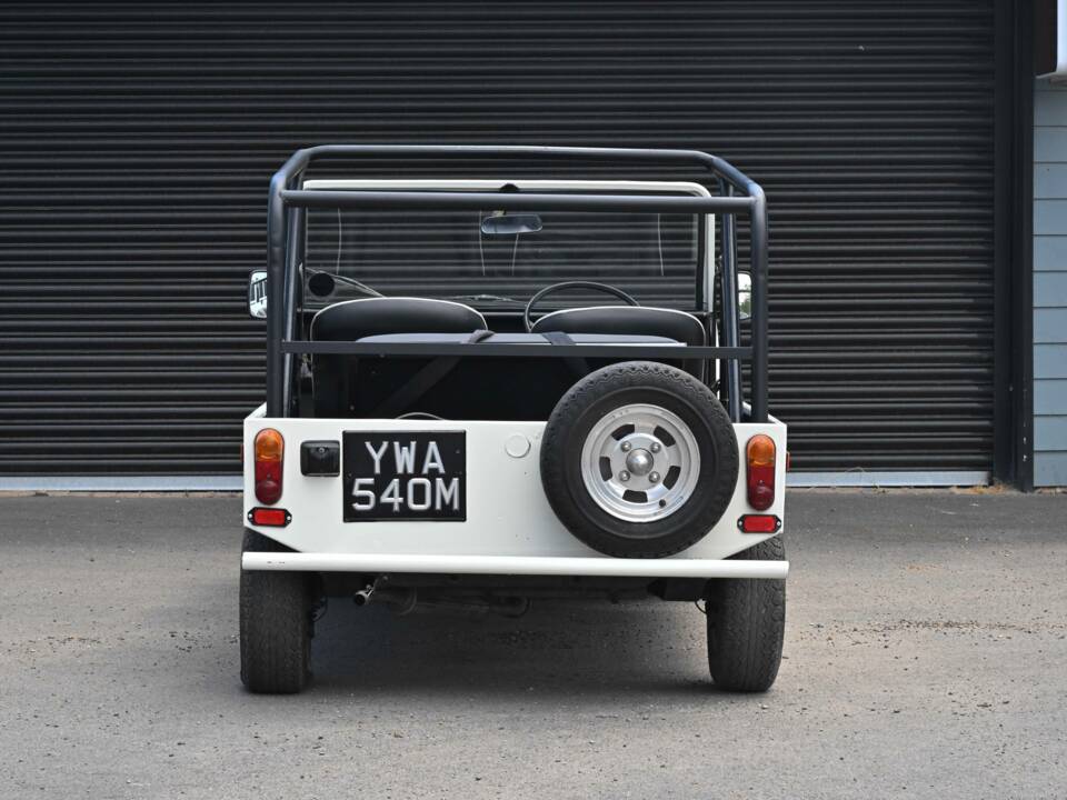 Immagine 43/50 di Mini Moke (1973)