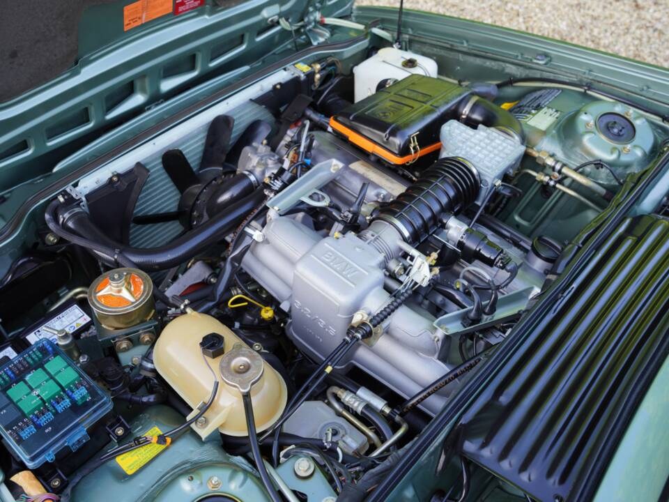 Bild 4/50 von BMW M 635 CSi (1986)