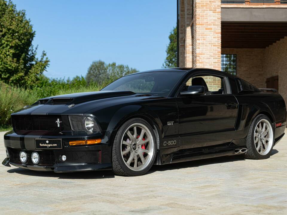 Afbeelding 1/50 van Ford Mustang Shelby GT 500 (2007)