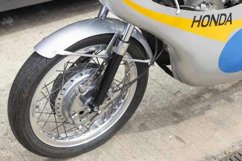 Afbeelding 23/42 van Honda CB 77 (1964)