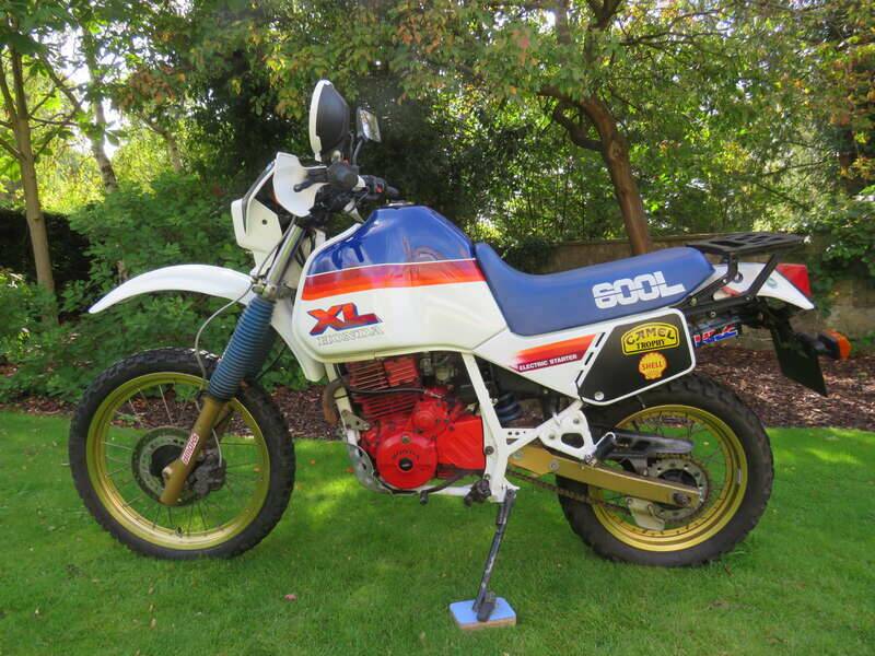 Bild 2/47 von Honda DUMMY (1985)