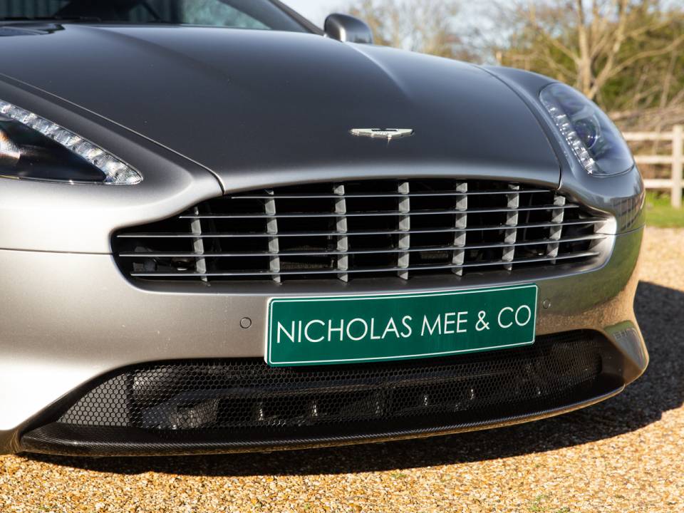 Imagen 17/50 de Aston Martin DB 9 GT &quot;Bond Edition&quot; (2015)