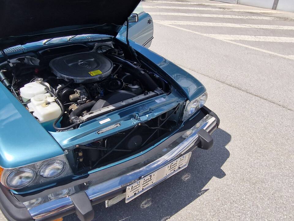 Image 30/53 de Mercedes-Benz 560 SL (1986)