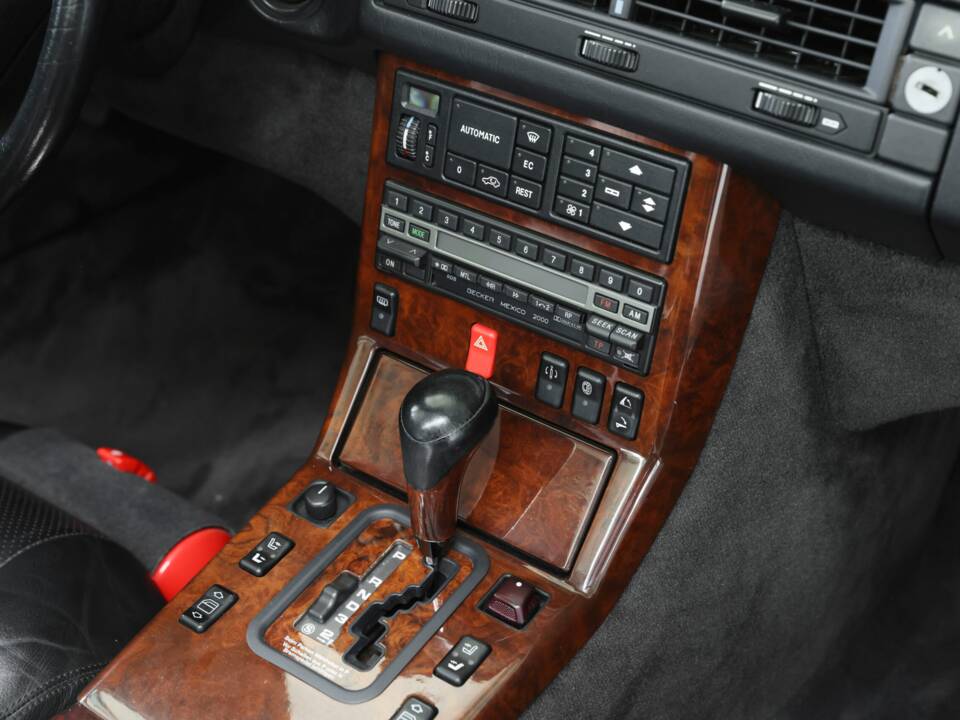 Image 40/50 of Mercedes-Benz 600 SL (1993)