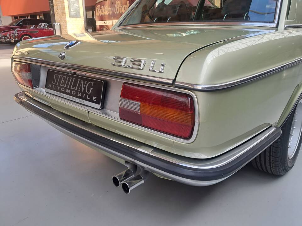 Immagine 8/39 di BMW 3,3 Li (1977)