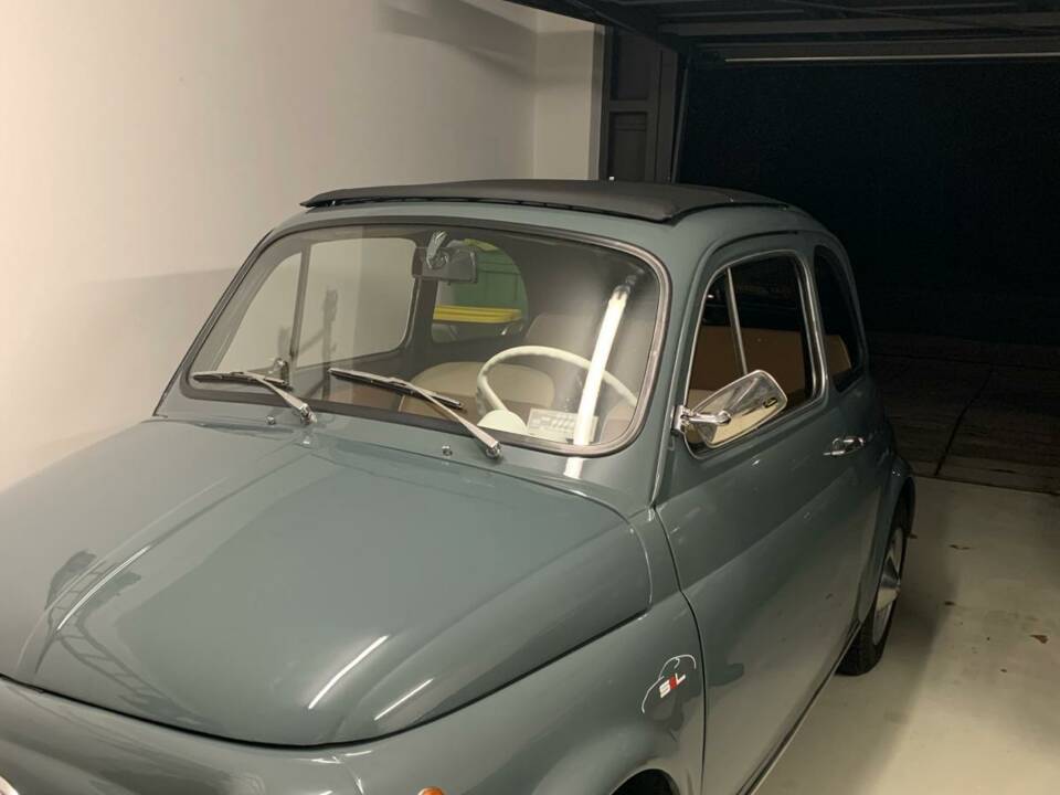 Bild 4/8 von FIAT 500 L (1965)