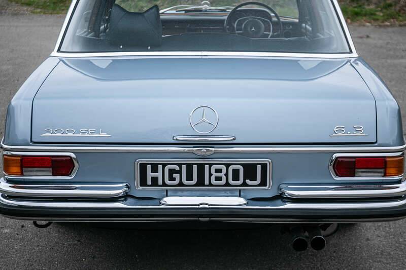 Image 11/32 of Mercedes-Benz 300 SEL 6.3 (1971)