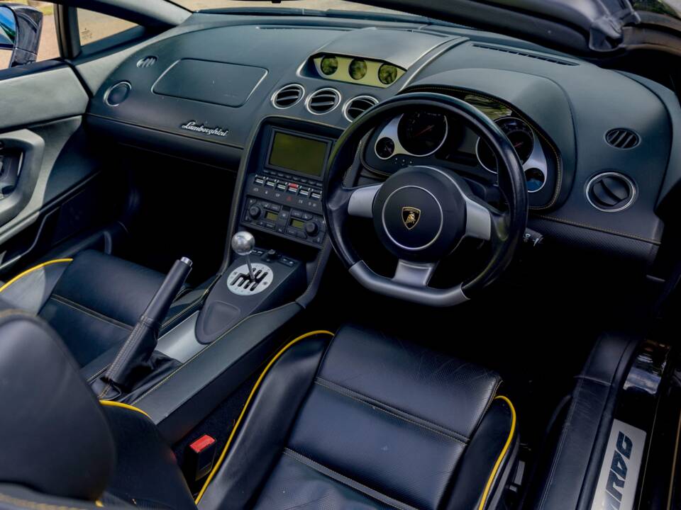 Afbeelding 78/99 van Lamborghini Gallardo (2007)