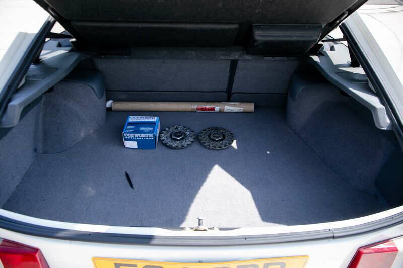 Bild 25/32 von Ford Sierra RS 500 Cosworth (1987)