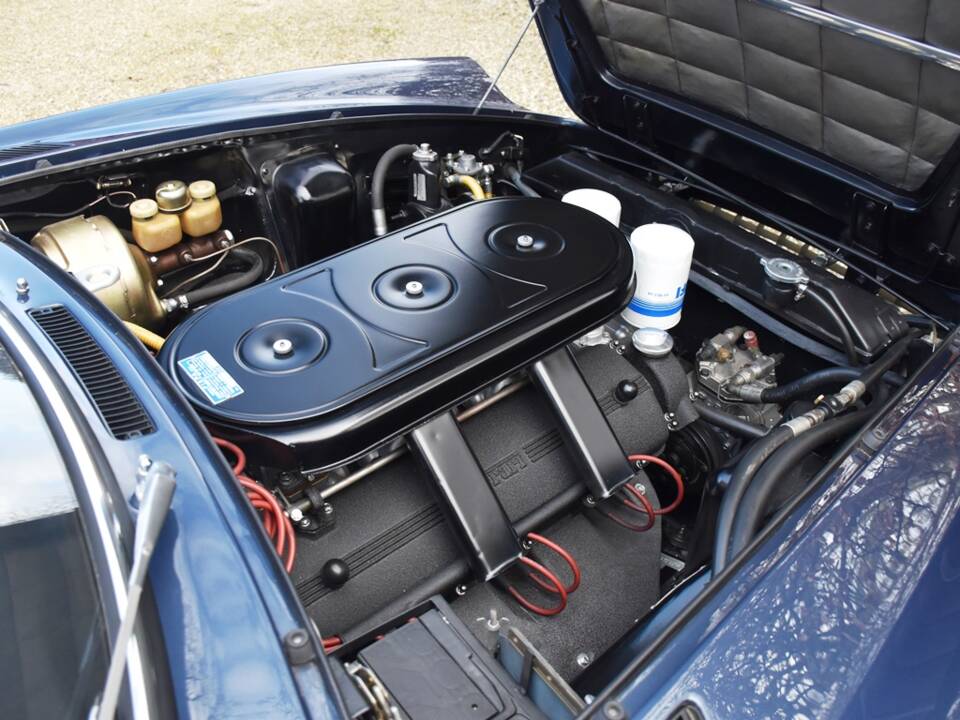 Bild 37/43 von Ferrari 365 GT 2+2 (1970)