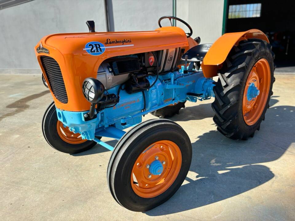 Immagine 4/106 di Lamborghini 2R (1965)