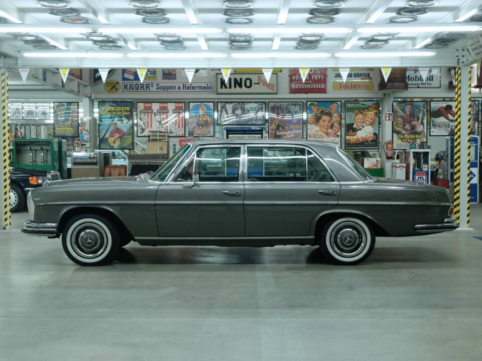 Bild 4/50 von Mercedes-Benz 300 SEL (1967)
