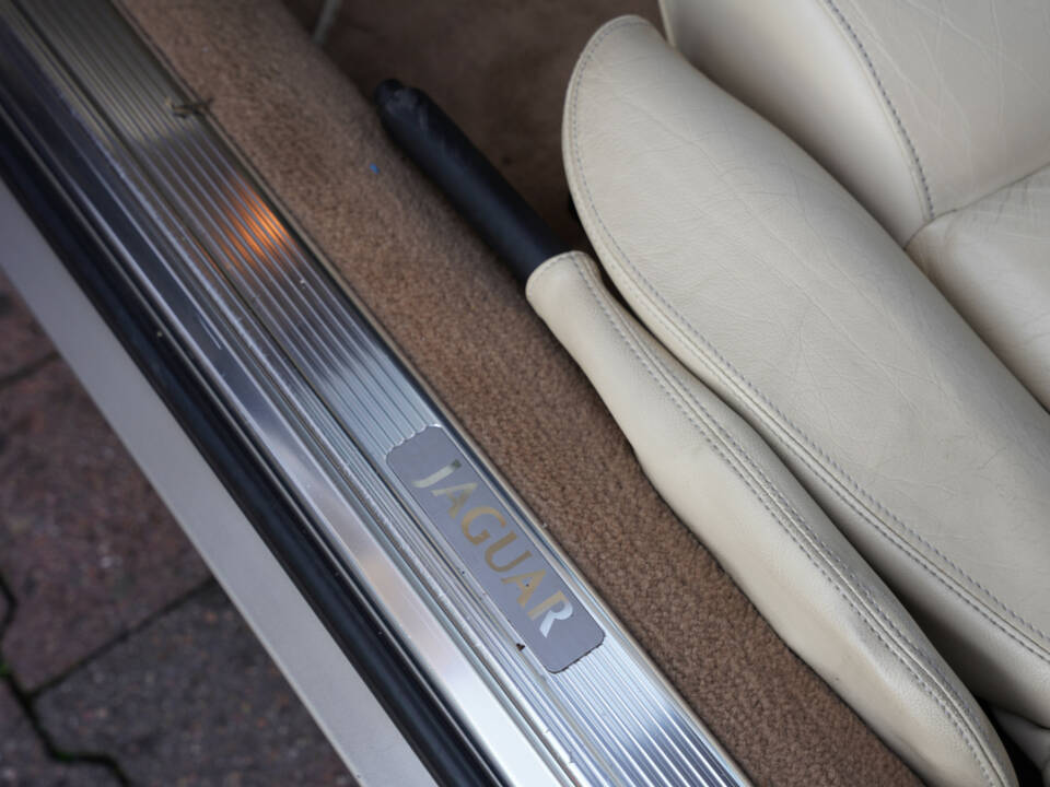 Afbeelding 32/50 van Jaguar XJS 4.0 (1995)