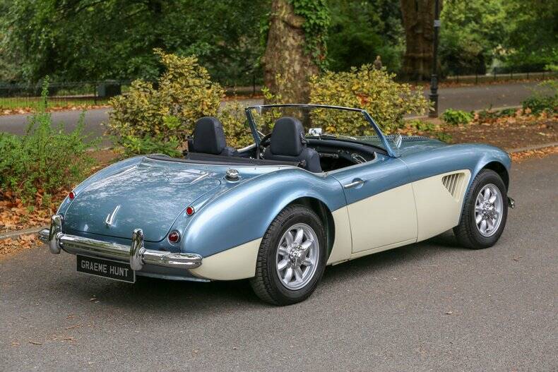 Image 16/42 de Austin-Healey 3000 Mk II (BN7) (1961)