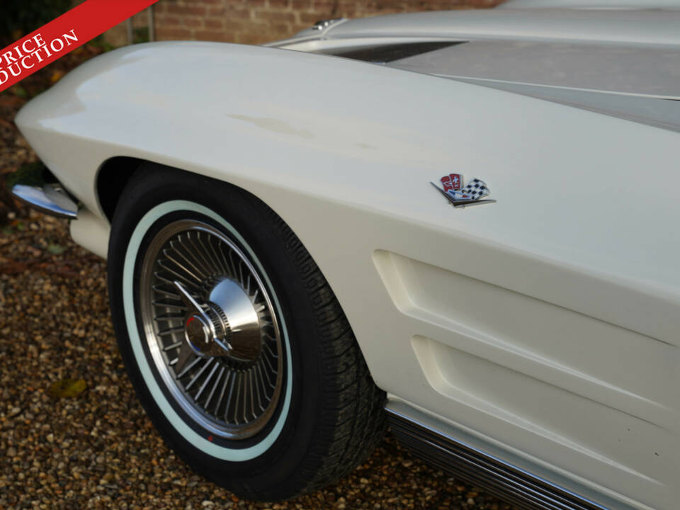 Image 48/50 of Chevrolet Corvette Sting Ray Convertible (1963)