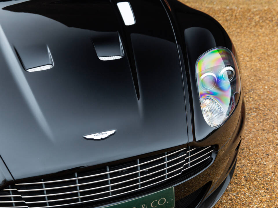 Immagine 73/98 di Aston Martin DBS (2010)