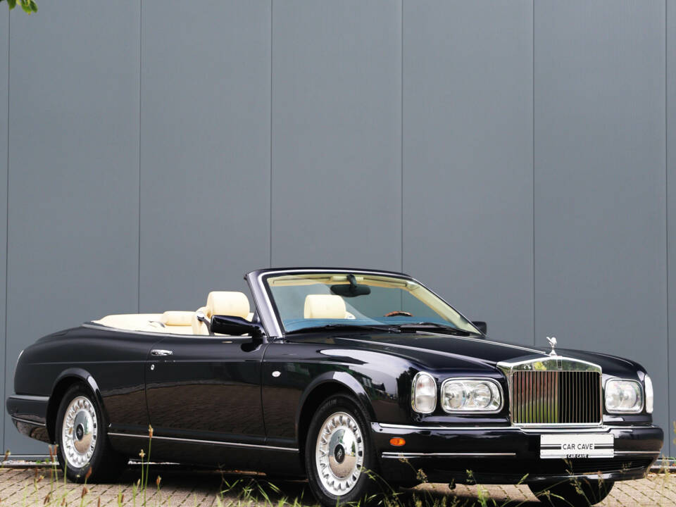 Image 11/52 of Rolls-Royce Corniche V (2000)