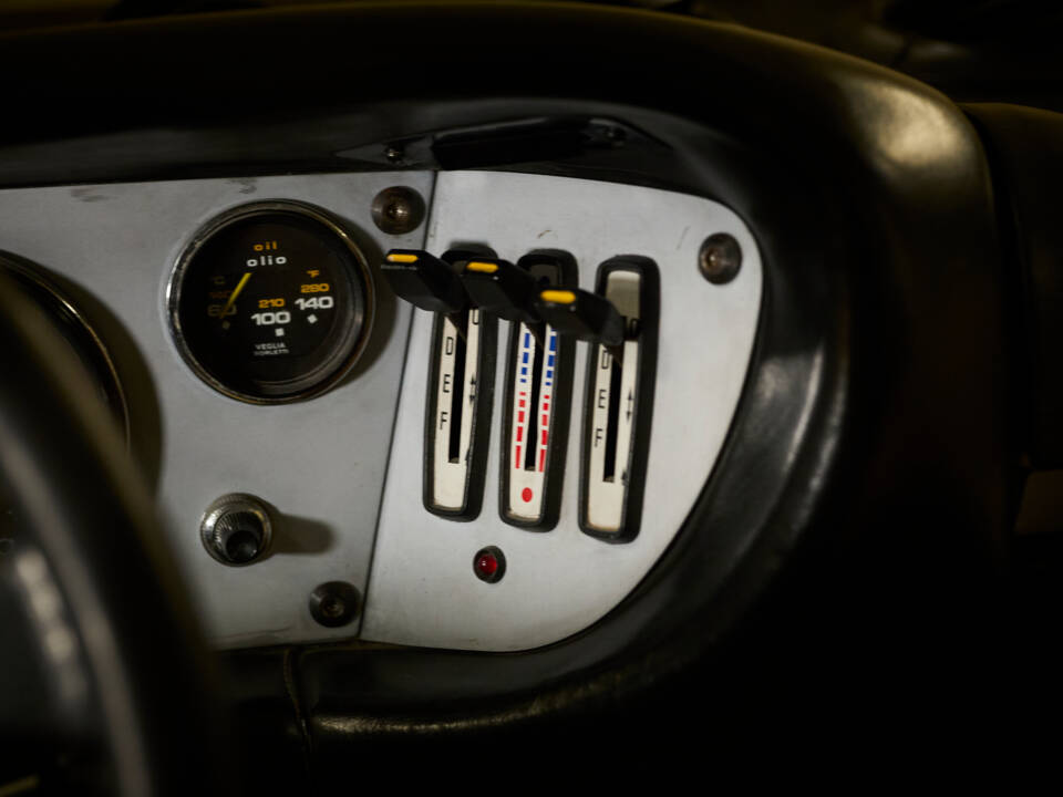 Image 87/100 of Ferrari Dino 308 GT4 (1976)