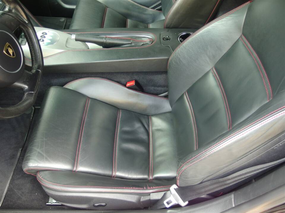 Bild 47/99 von Lamborghini Gallardo (2007)