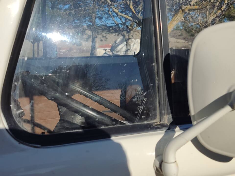 Imagen 39/50 de Volkswagen T2b panel van (1979)