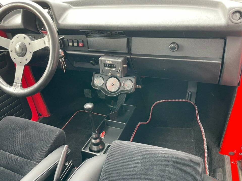 Image 14/20 of Volkswagen Beetle 1303 (1973)