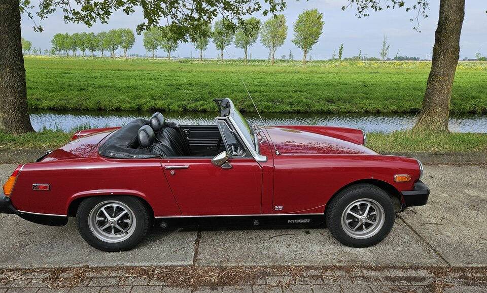 Image 6/8 of MG Midget 1500 (1978)