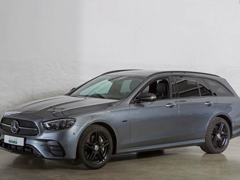 Image 3/20 of Mercedes-Benz E 300 de T (2020)