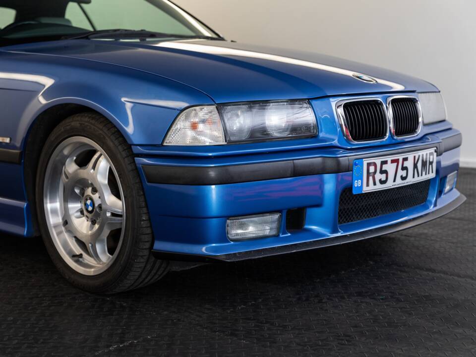 Image 32/43 of BMW M3 (1998)