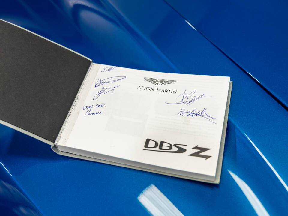 Bild 87/98 von Aston Martin DBS Superleggera Volante (2020)