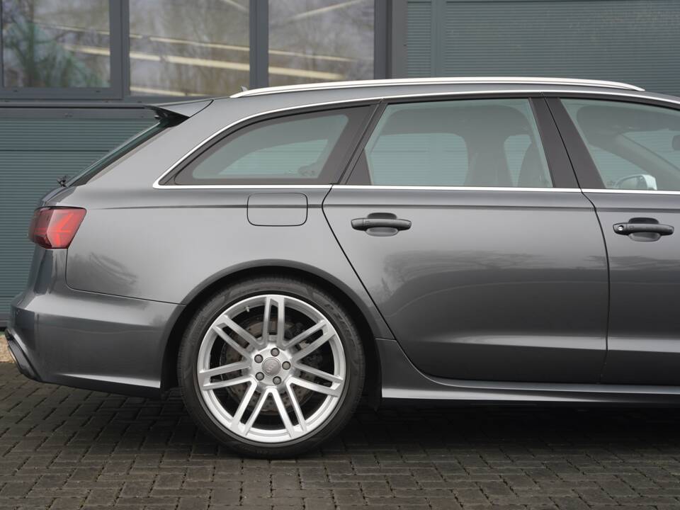 Immagine 9/50 di Audi RS6 Avant (2015)