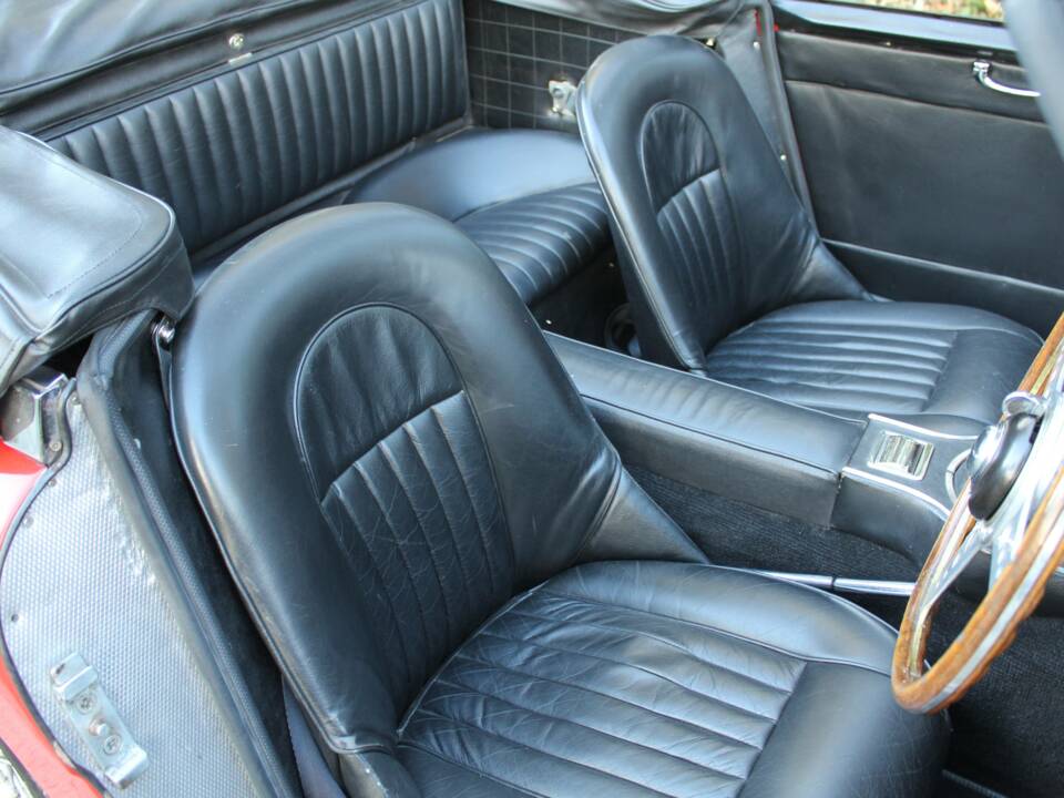 Image 10/16 of Austin-Healey 3000 Mk III (BJ8) (1964)